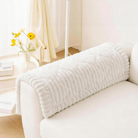 Waterproof Fuzzy Couch Cover for Dogs – Washable Non-Slip Furniture Protector